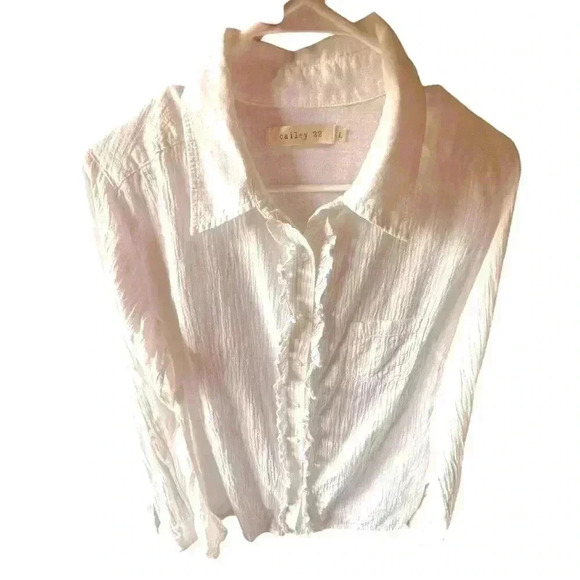 Caily22 size large white 100 % cotton ruffle front long sleeve button down. - Picture 6 of 12